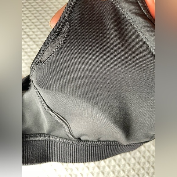 Spots Bra XS ADIDAS LOGO Spell Out Black Don't Rest Alphaskin M Support Trainer - Picture 6 of 13